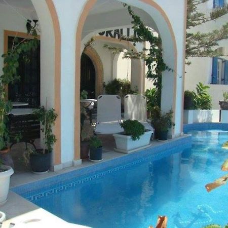 Hotel Koralli Kamari  Ngoại thất bức ảnh