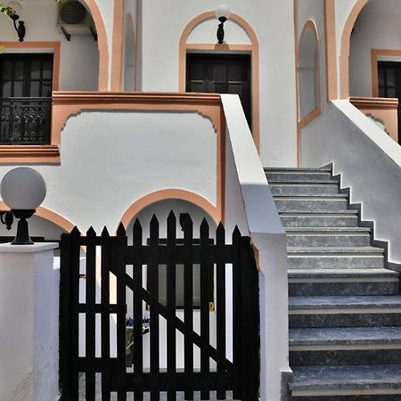 Hotel Koralli Kamari  Ngoại thất bức ảnh