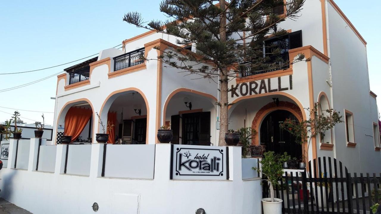 Hotel Koralli Kamari  Ngoại thất bức ảnh