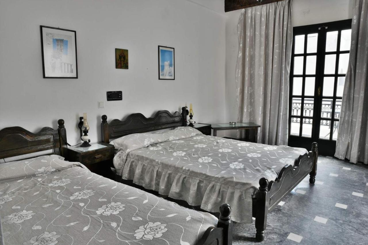 Hotel Koralli Kamari  Ngoại thất bức ảnh