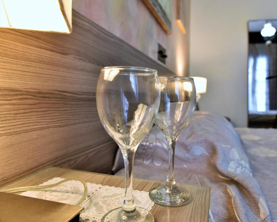 Hotel Koralli Kamari  Ngoại thất bức ảnh
