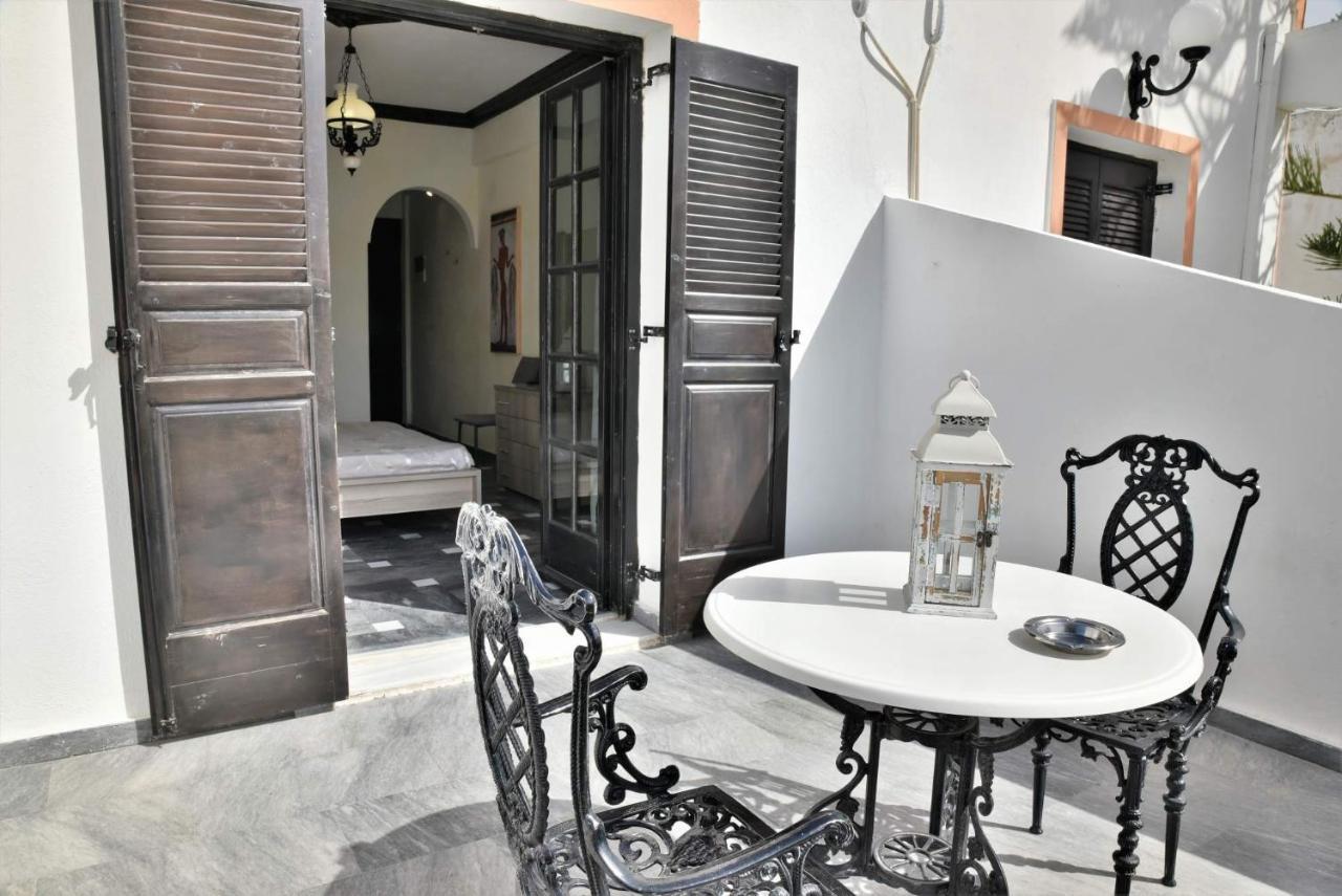 Hotel Koralli Kamari  Ngoại thất bức ảnh